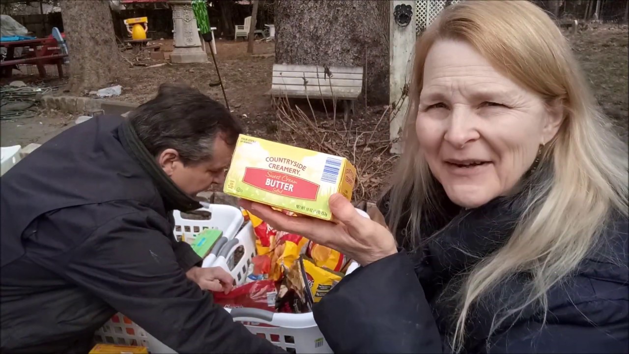 We Found POT?!?! Dumpster Diving for  More than Just Free Food!   Freegan Freedom!