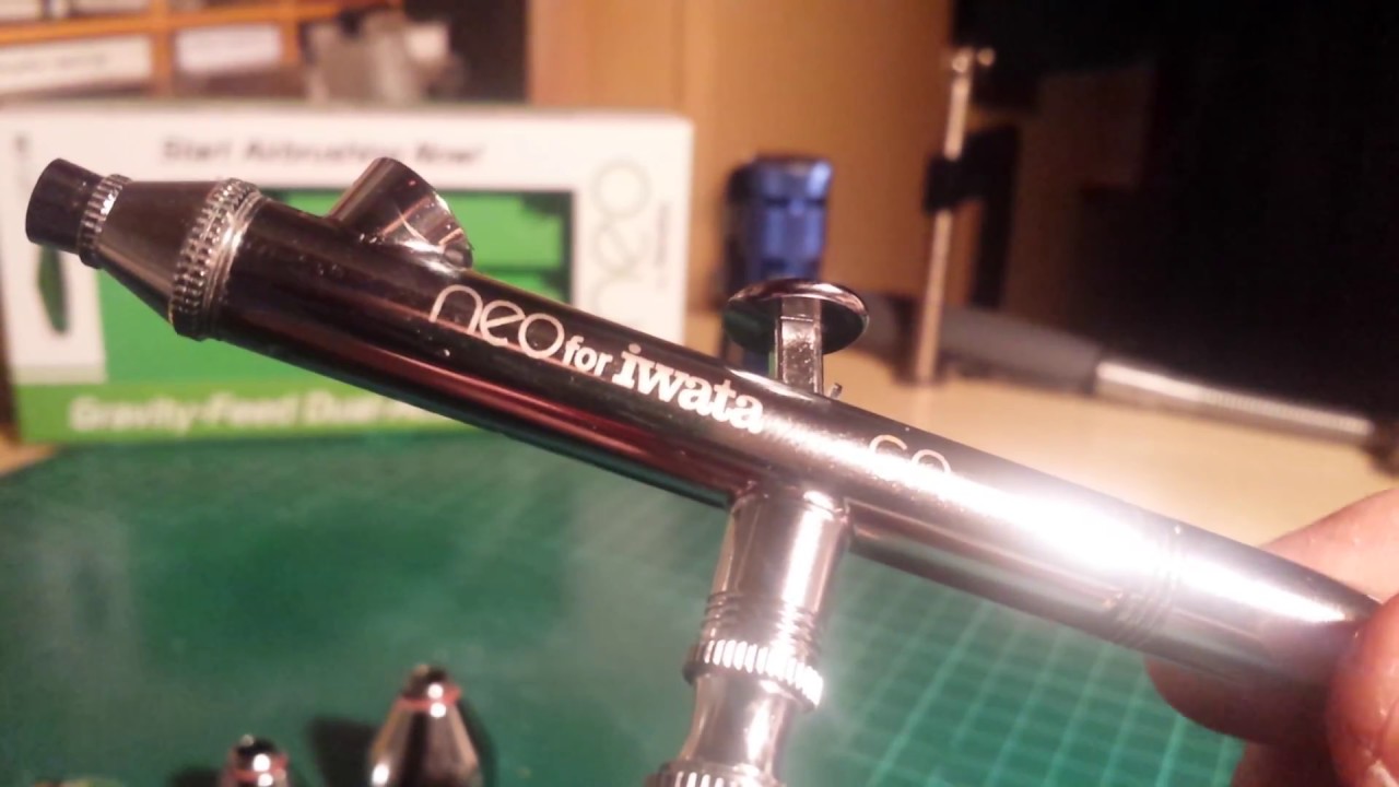 IWATA NEO CN AEROGRAFO