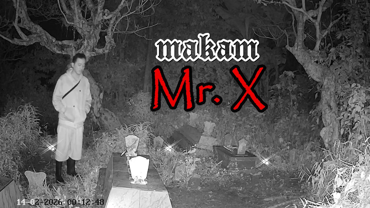 Menelusuri Ratusan Makam Mr. X Tengah Malam
