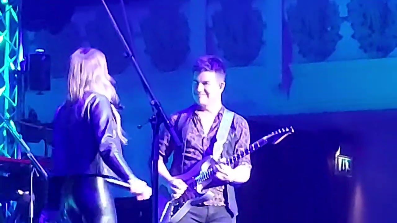 classic rock show London Black velvet