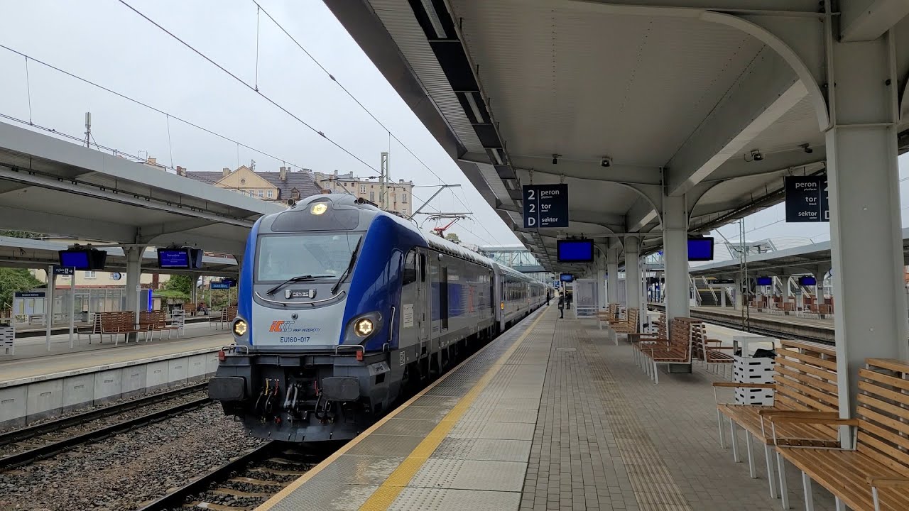 EU160-017 Griffin i dziewięciowagonowy IC 81102 Podlasiak Świnoujście - Suwałki 19.09.2022 4k60