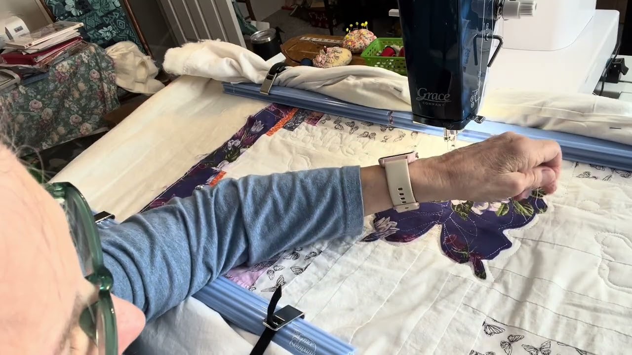 Adding  Butterfly  Stencils ￼to the Quilting  Designs 