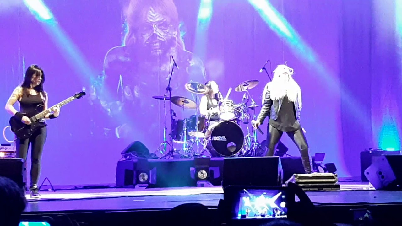 LKN25052019(5) Hallowed Be Thy Name by Iron Ladies