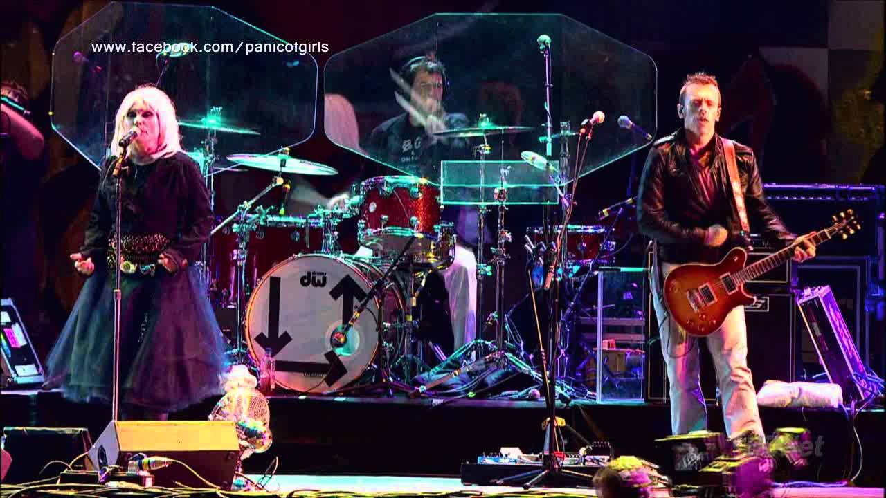 Blondie - Call me (Live at IOW Festival 2010) HD