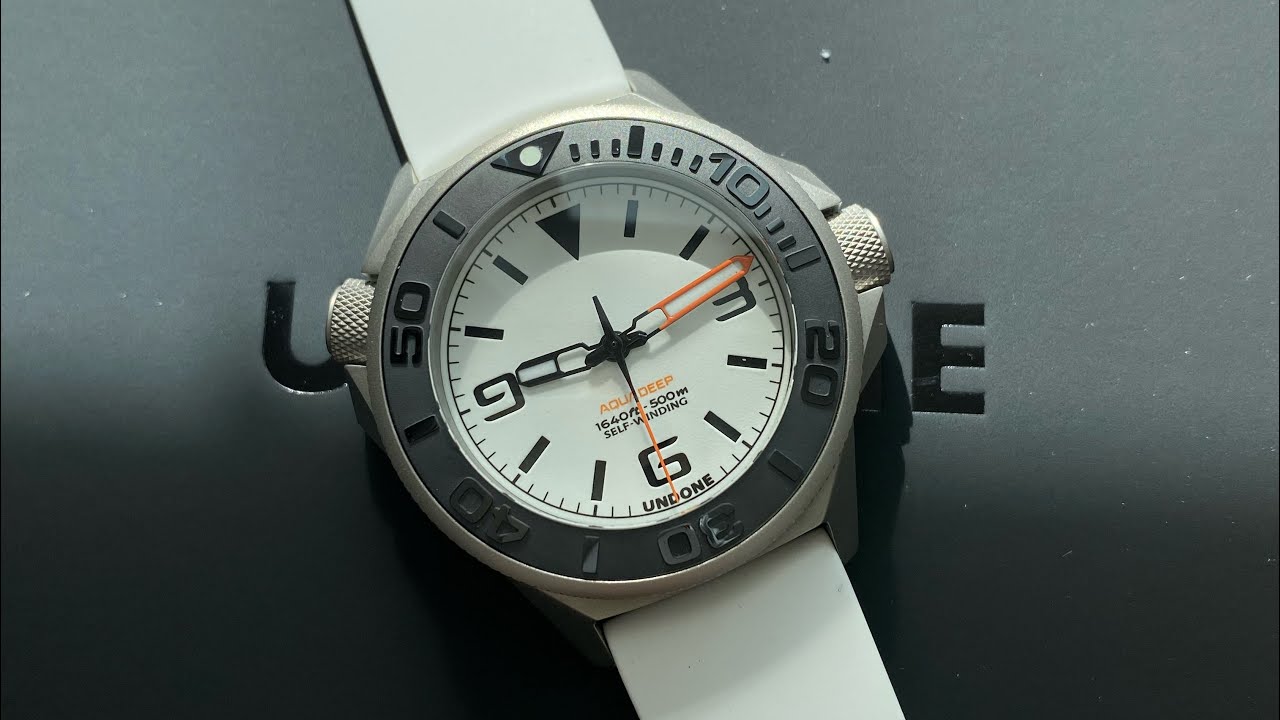 Men's silver Undone Watch AquaLume White 43MM Automatic