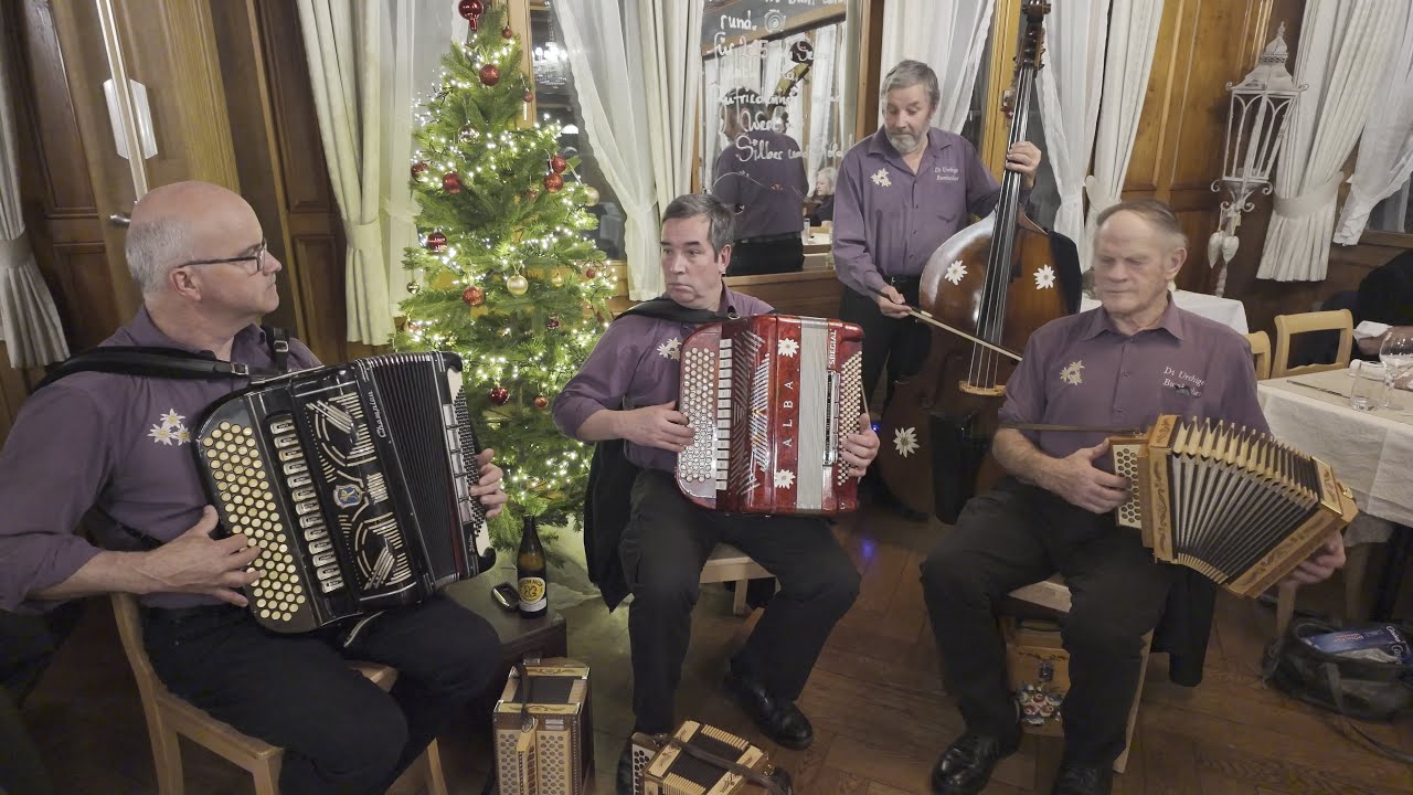 Silvester 2024 im Gasthof Löwen Schangnau mit: 