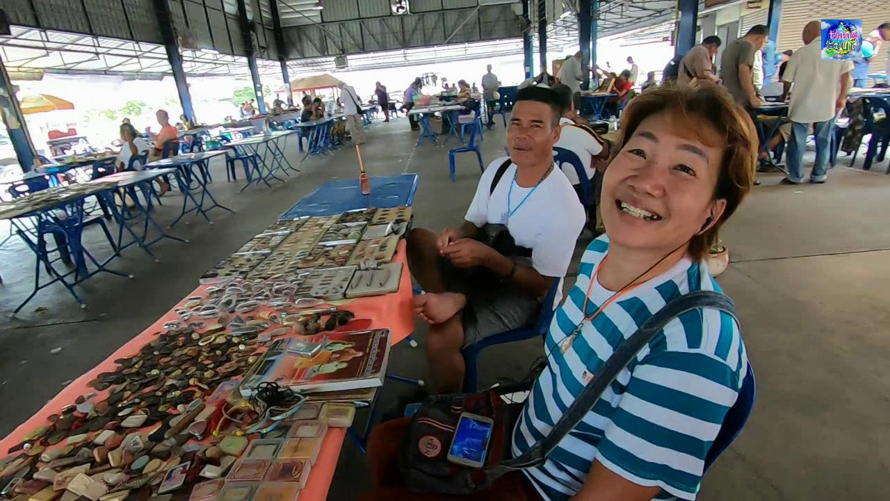 พระผงสมเด็จโต มีดหมอหลายชนิด ผ้ายันตร์ พระเครื่องมากมาย ตลาดเรดซิติี้ กาญจนบุรี : Amulet