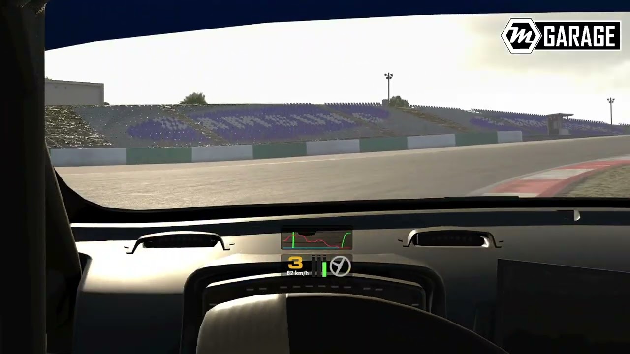 iRacing ASTON GT4 at PORTIMAO DRIVER SETUP