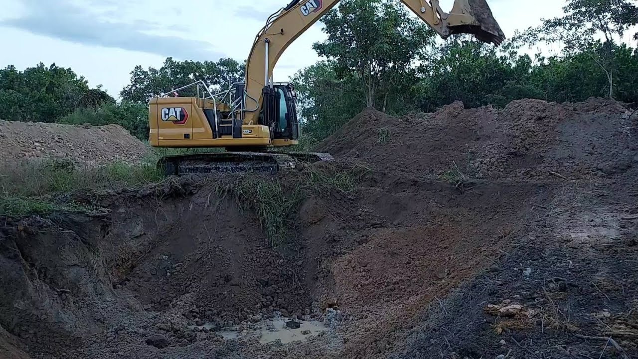 น้องใหม่ CAT323 GC