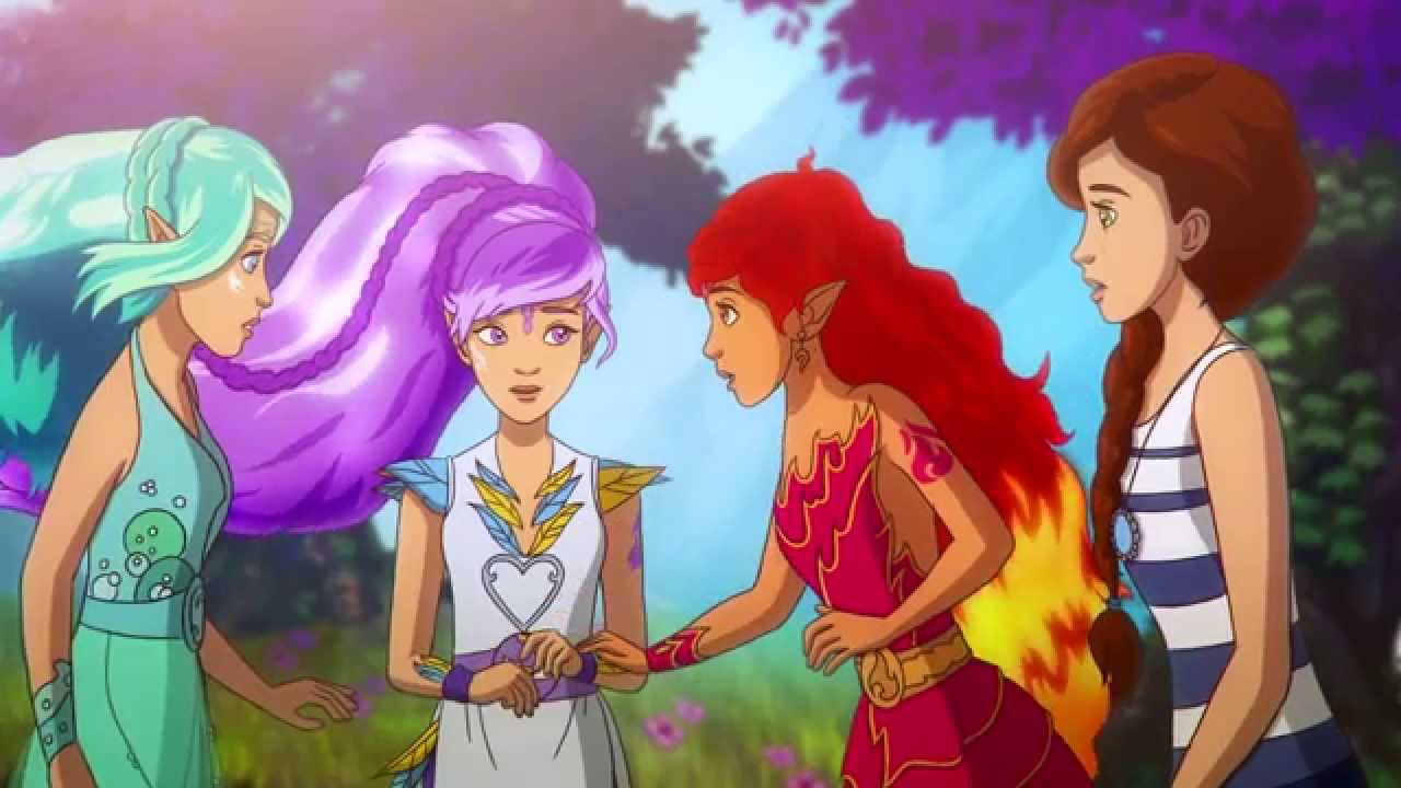 Crushing It - LEGO Elves  - Webisode #1