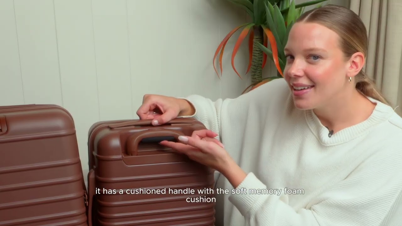 Small Carry on Review and Compare