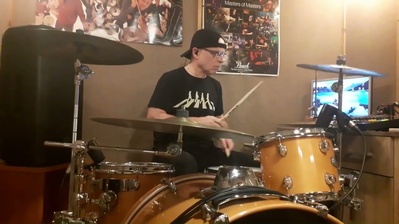 Maneskin Beggin' Drum Cover - Hollósi László