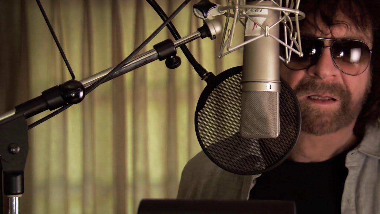 Jeff Lynne - So Sad (To Watch Good Love Go Bad) - Music Video