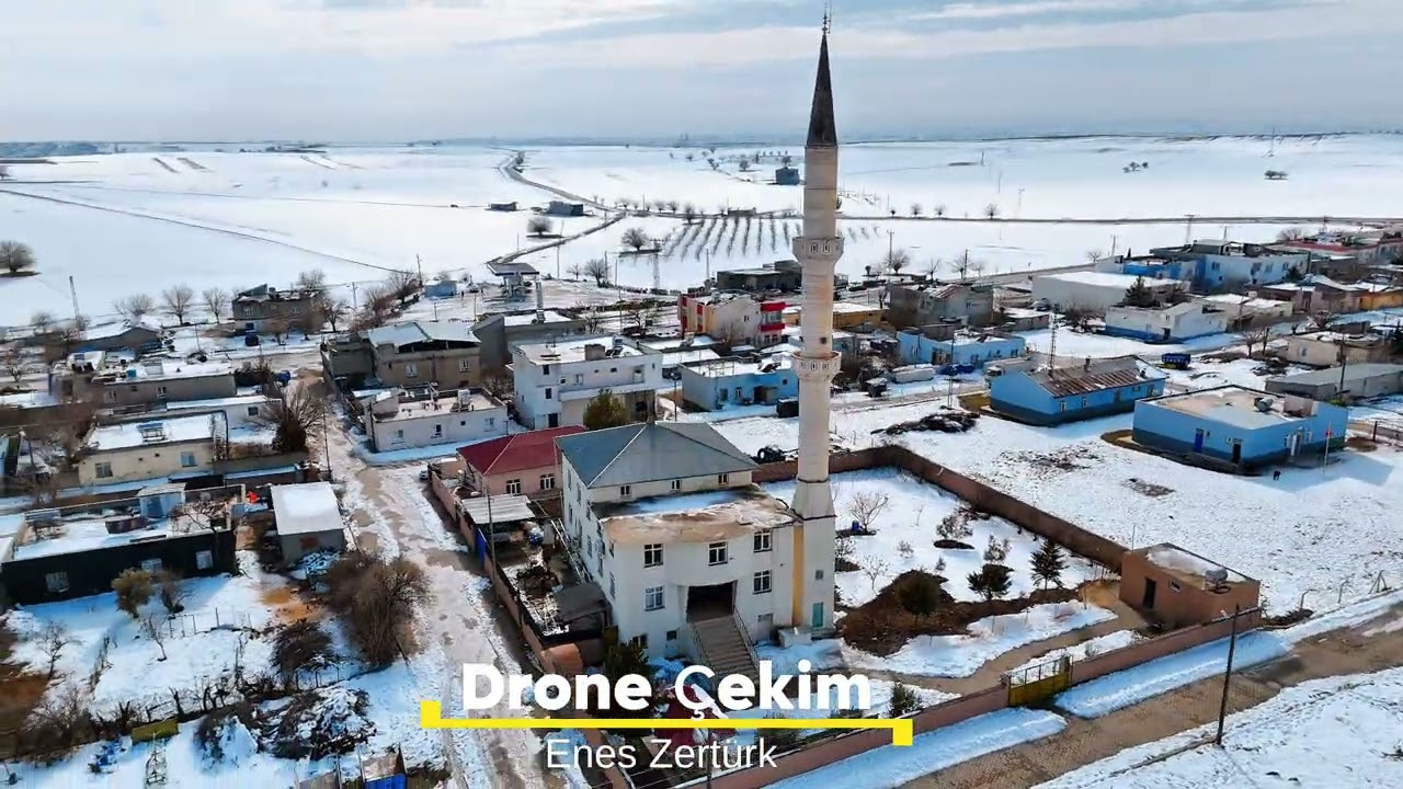 Beyazın altında bir sessizlik.