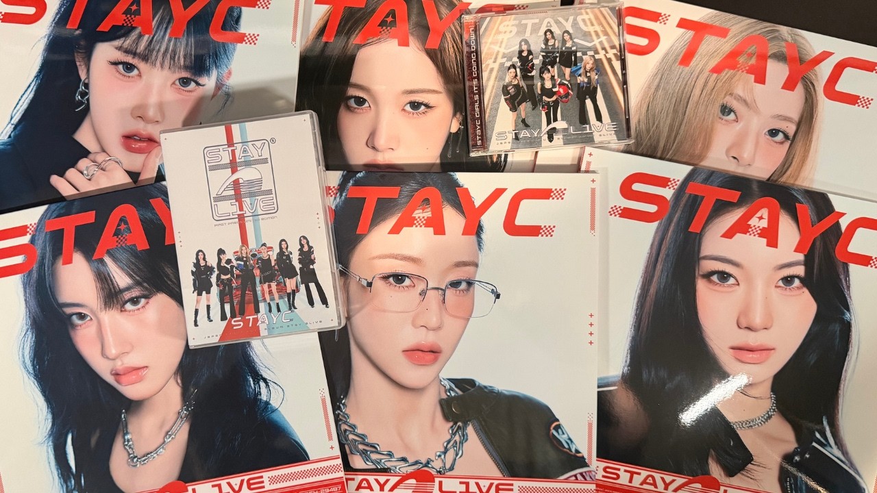 STAYC(스테이씨) 1st Full Japanese Album 