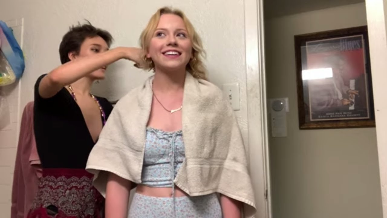 Candi C: Girl Shaves Off Her Hair w/ Friends Help (YT Original)