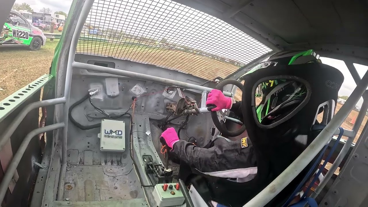 Onboard Y89 Eldon Baxter - J Saloon heat 1 Red Flag - York Autograss Club - 21st April 2025