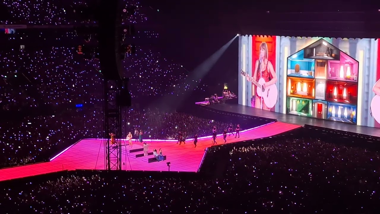Taylor Swift - Lover - The Eras Tour - Paris - La Défense Arena - 12/05/2024