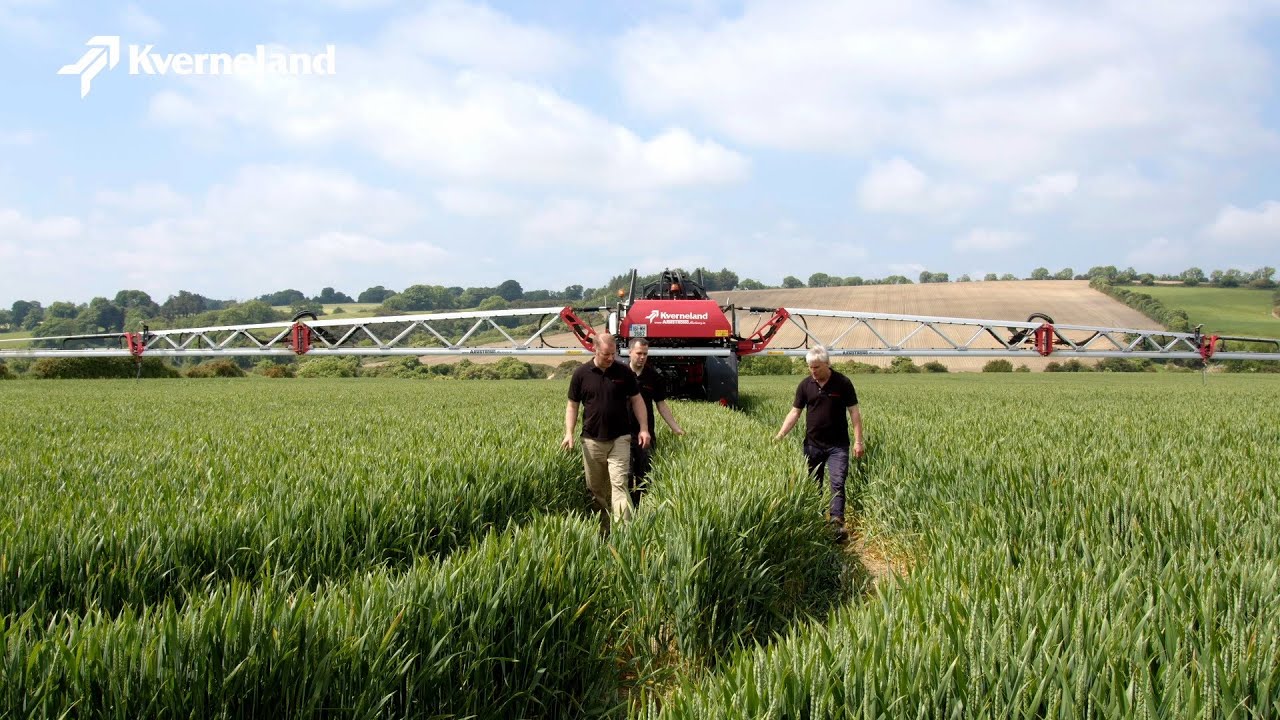 Kverneland iXtrack T4 Trailed Sprayer: Precision and efficient spraying for Ivan Curran (EN)