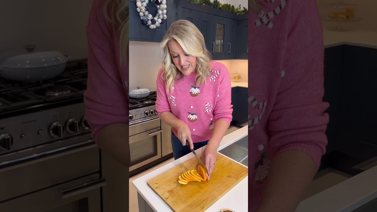 Как сделать дольки апельсина для рождественских украшений!