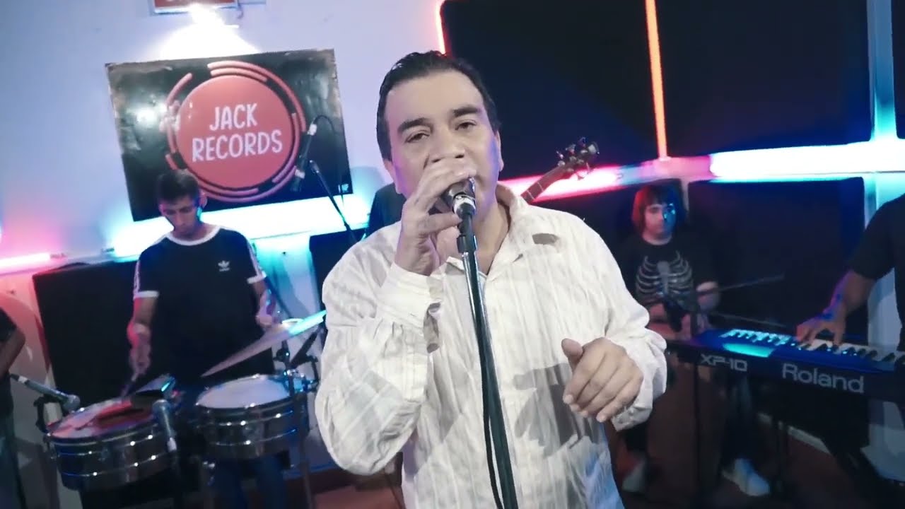 No La Hagan Sufrir - Alejandro Jara y Los Majos