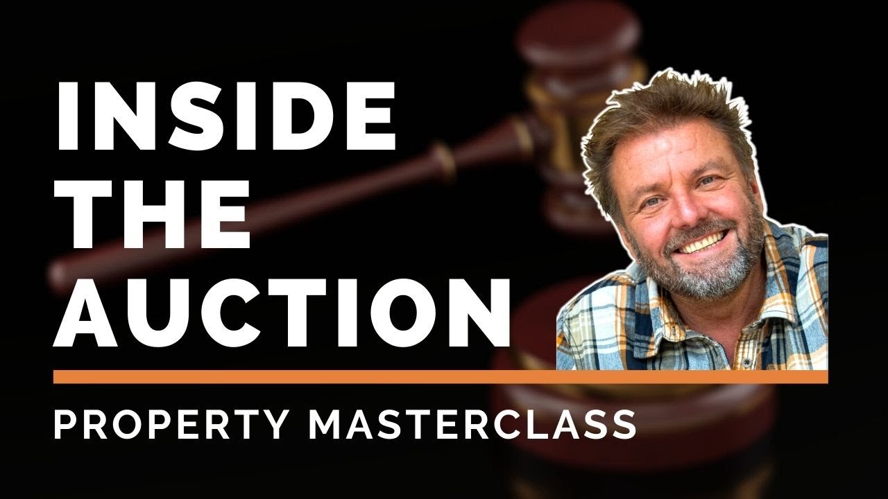 What happens INSIDE the auction? | Auction Masterclass Part 4 | Martin Roberts