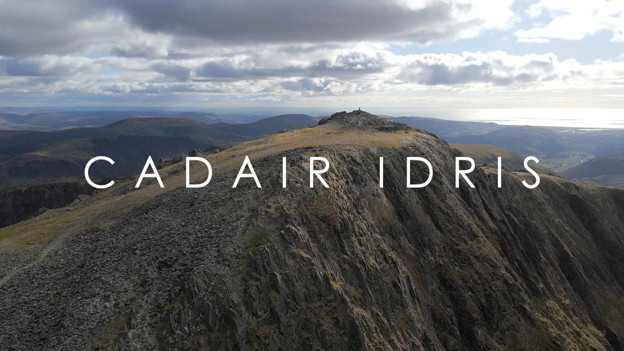 Cadair Idris - silent hiking in Eryri National Park