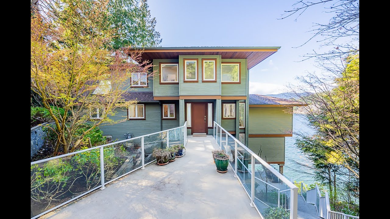 6275 Taylor Drive, West Vancouver - LISTED by Eric Christiansen