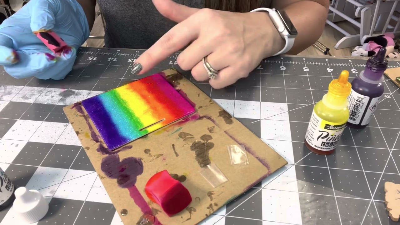 How to make a Rainbow Alcohol Ink Badge Buddy