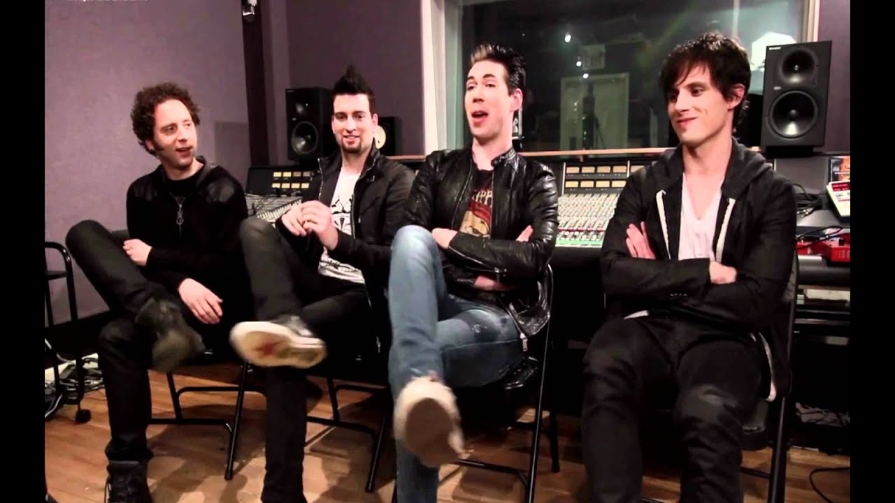 Marianas Trench - Behind The Scenes: 