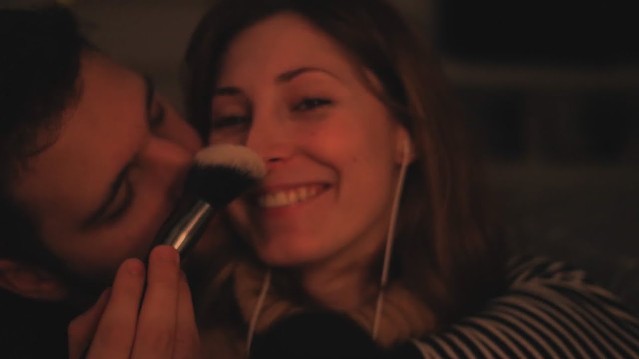 ASMR // Brushing camera, tongue clicking, super relax!