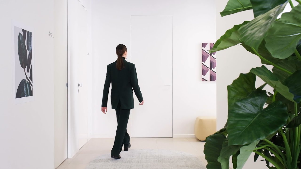 Skrytá zárubňa pre dve otočné krídla.  ECLISSE Syntesis® Line Battente Dvojkrídlová