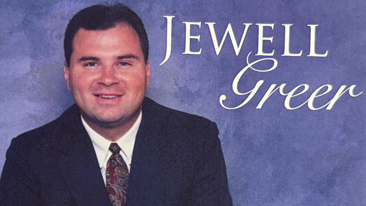 Jewell Greer - When The World Looks At Me