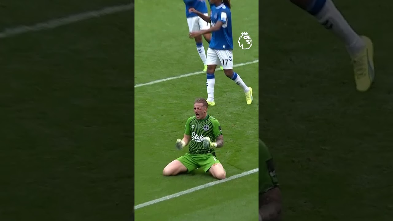 Jordan Pickford Does Jordan Pickford Things 😅