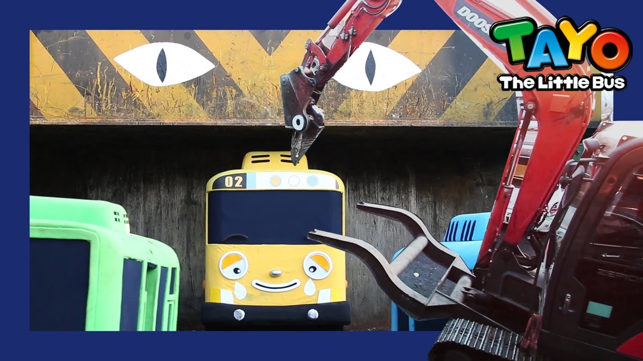 Lani locked up in a junkyard l Tayo in Real Life #1 l Tayo the Little Bus
