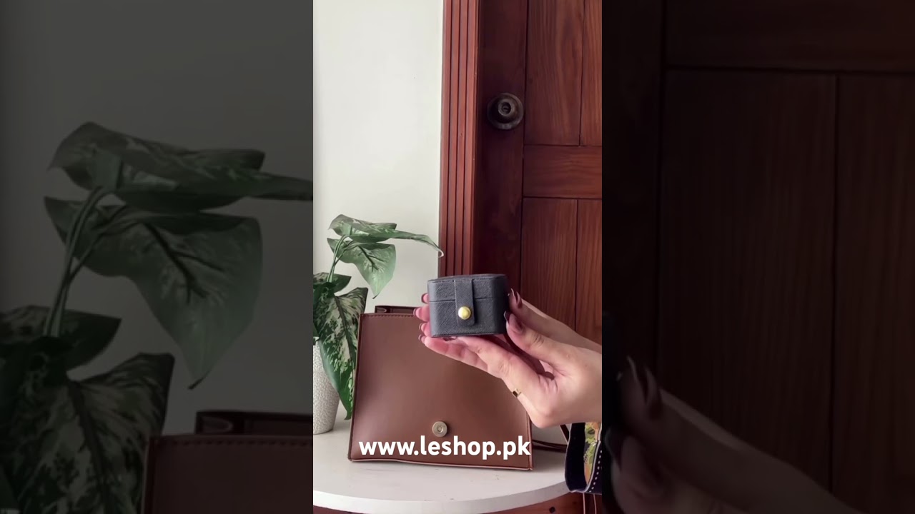 Shop Now at www.leshop.pk #leshop #leshop.11 #fashion #handbag  #shorts #sale #viralvideo #ootd