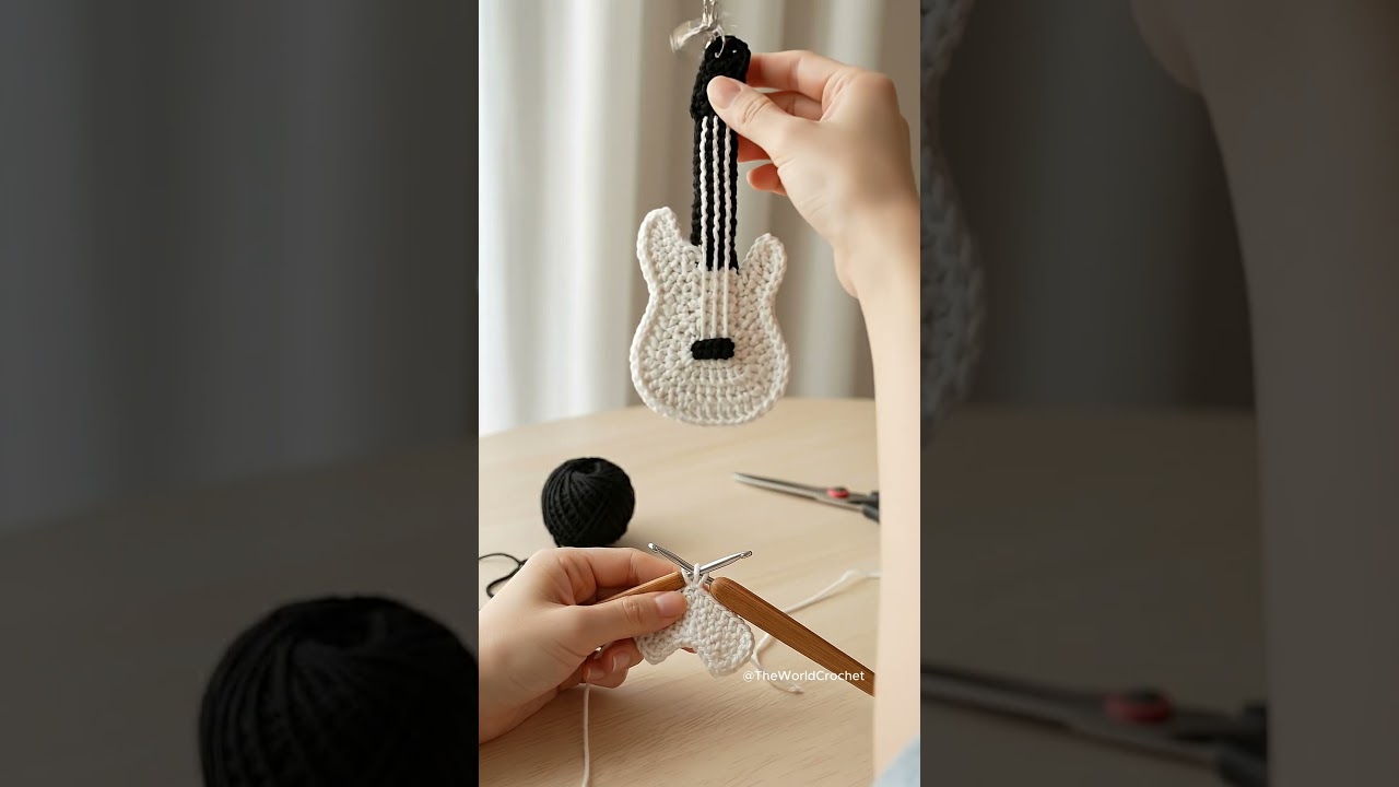 Mini Crochet Guitar Keychain &ndash; Handmade Music-Inspired Amigurumi 🎸