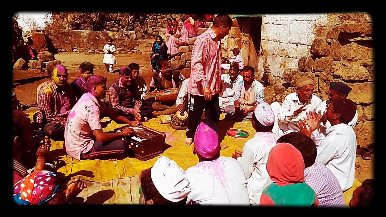 Baithki holi kimwari