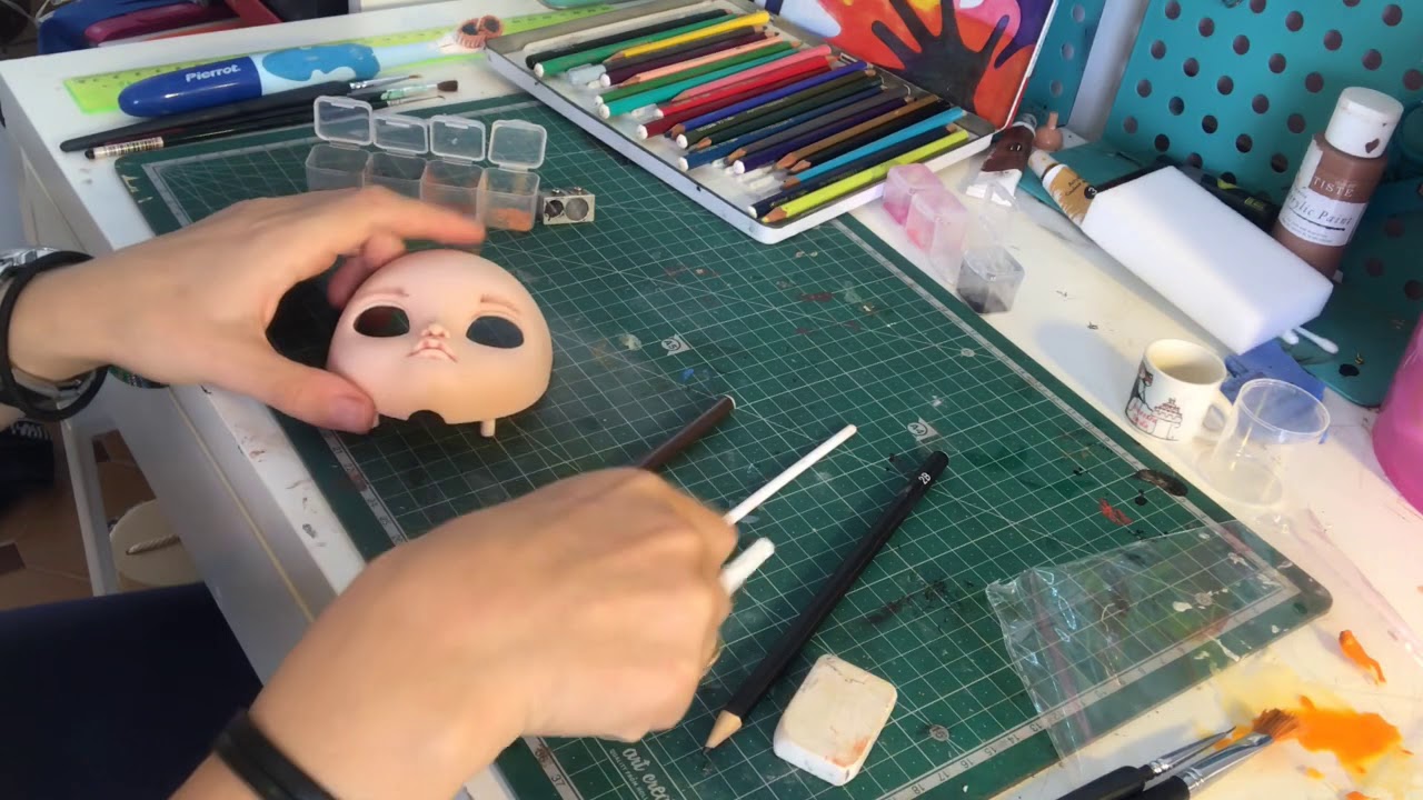Como hacer pecas y cejas a nuestras blythe