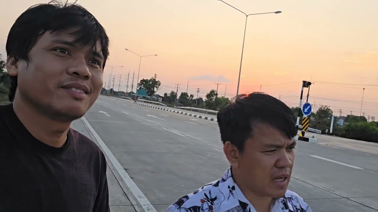 ถนนต่างจังหวัดไทยทำไมเป็นแบบนี้.!!เขตพื้นที่จังหวัดสุรินทร์