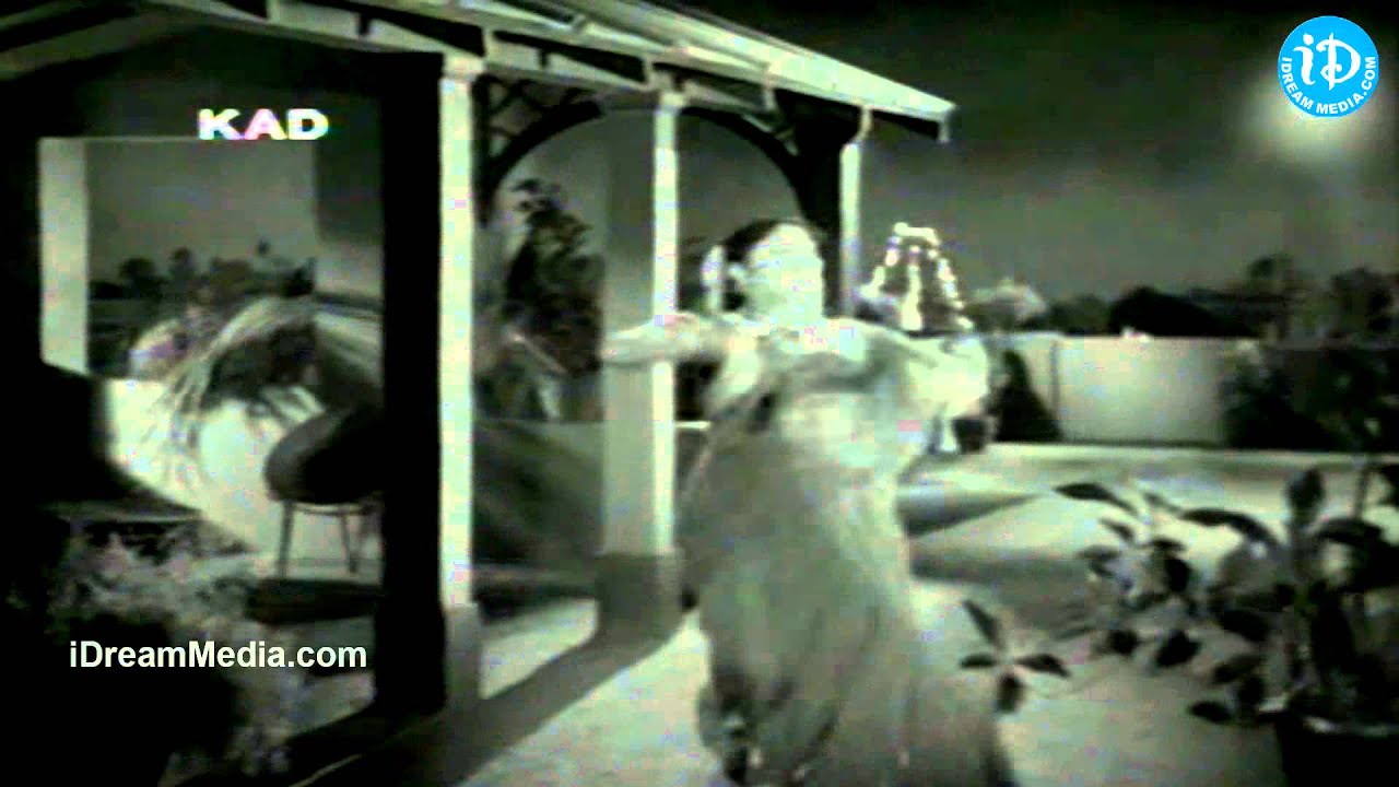 Vinumu Cheli Thelipedane Song - Intiki Deepam Illale Movie Songs - NTR - B.Saroja Devi - Girija