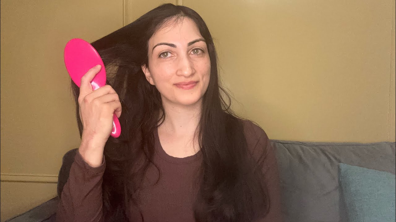 ASMR| BRUSHING MY HAIR
