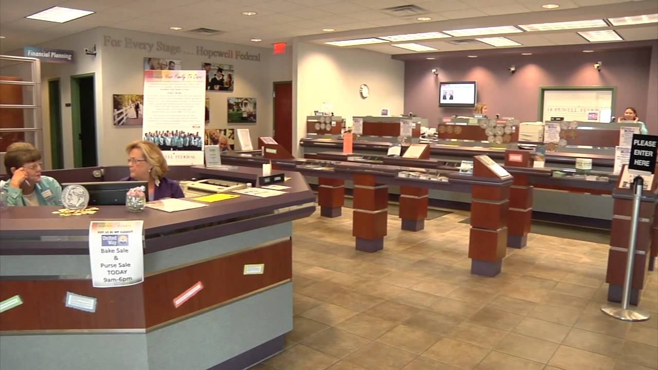 Self-Service Coin Counter in Action at Hopewell Federal Credit Union