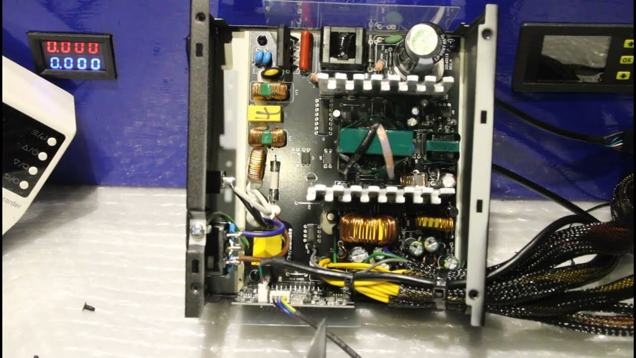 Anche gli alimentatori Group regulated hanno un'anima? Test THERMALTAKE DPS G 450w