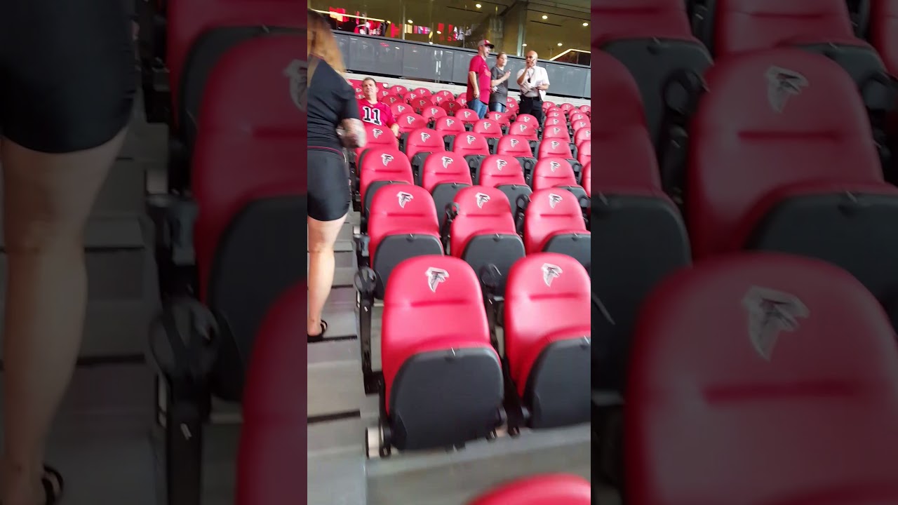 Tour of the new Mercedes Benz stadium!