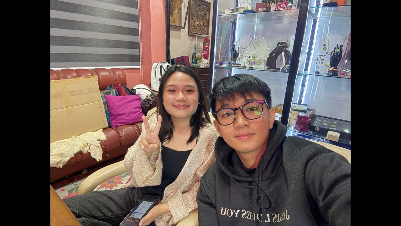 LIVE SELLING PO TAYO! DAMING MAGANDANG ILALABAS!