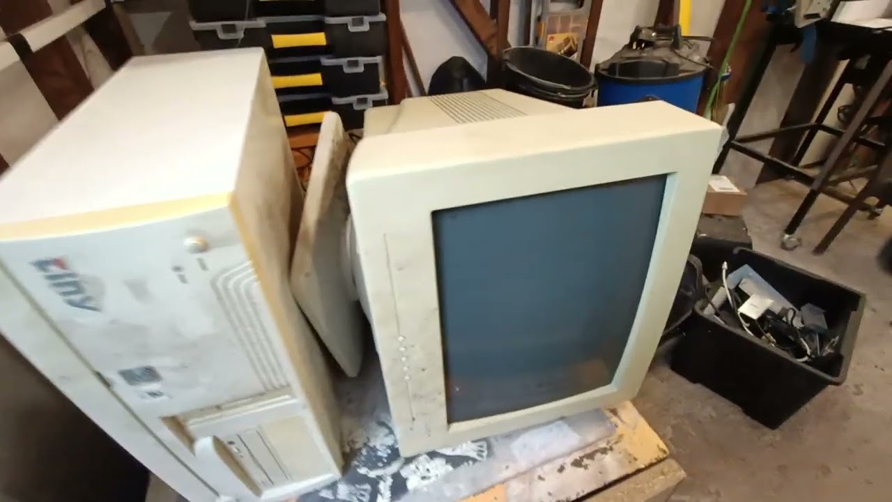 TINY vintage desktop computer from the 90s