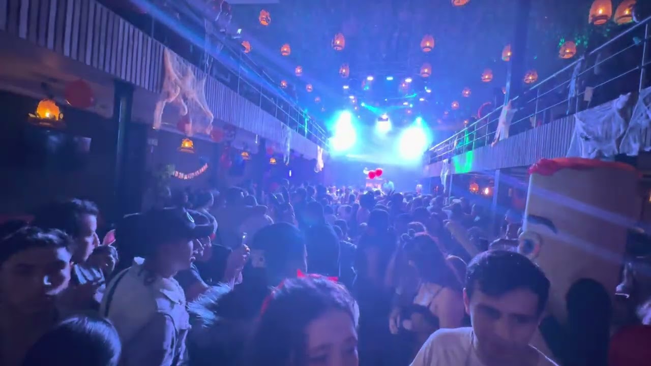 Dubai Zipaquira 🤘🏼🤛🏽