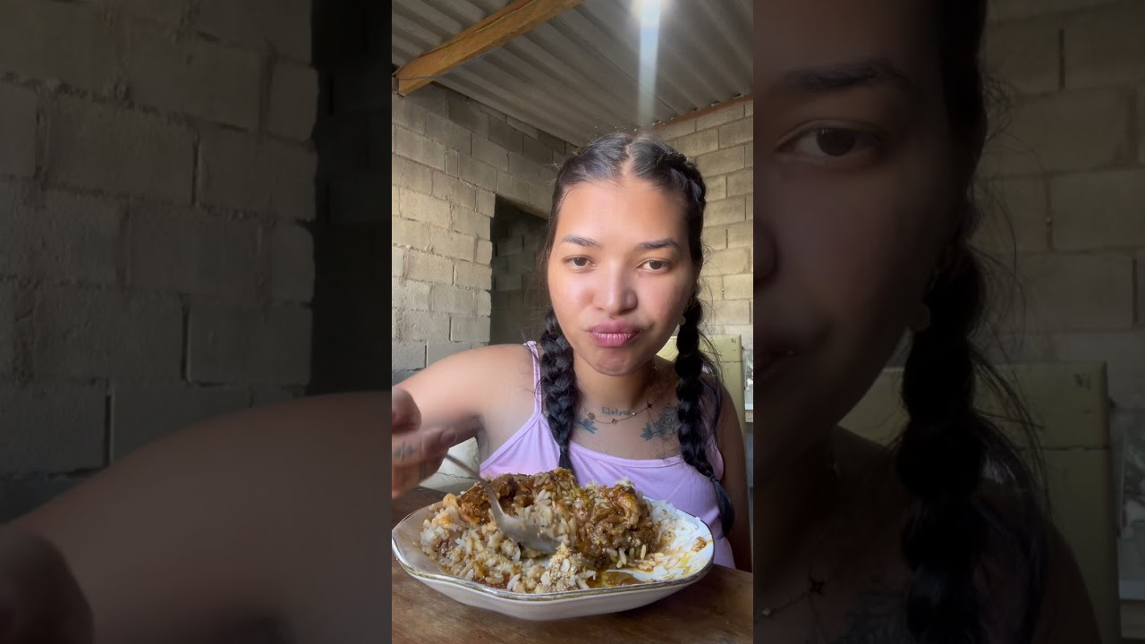 CARNE AO MOLHO ARROZ E FEIJÃO ALMOÇO DE HOJE 