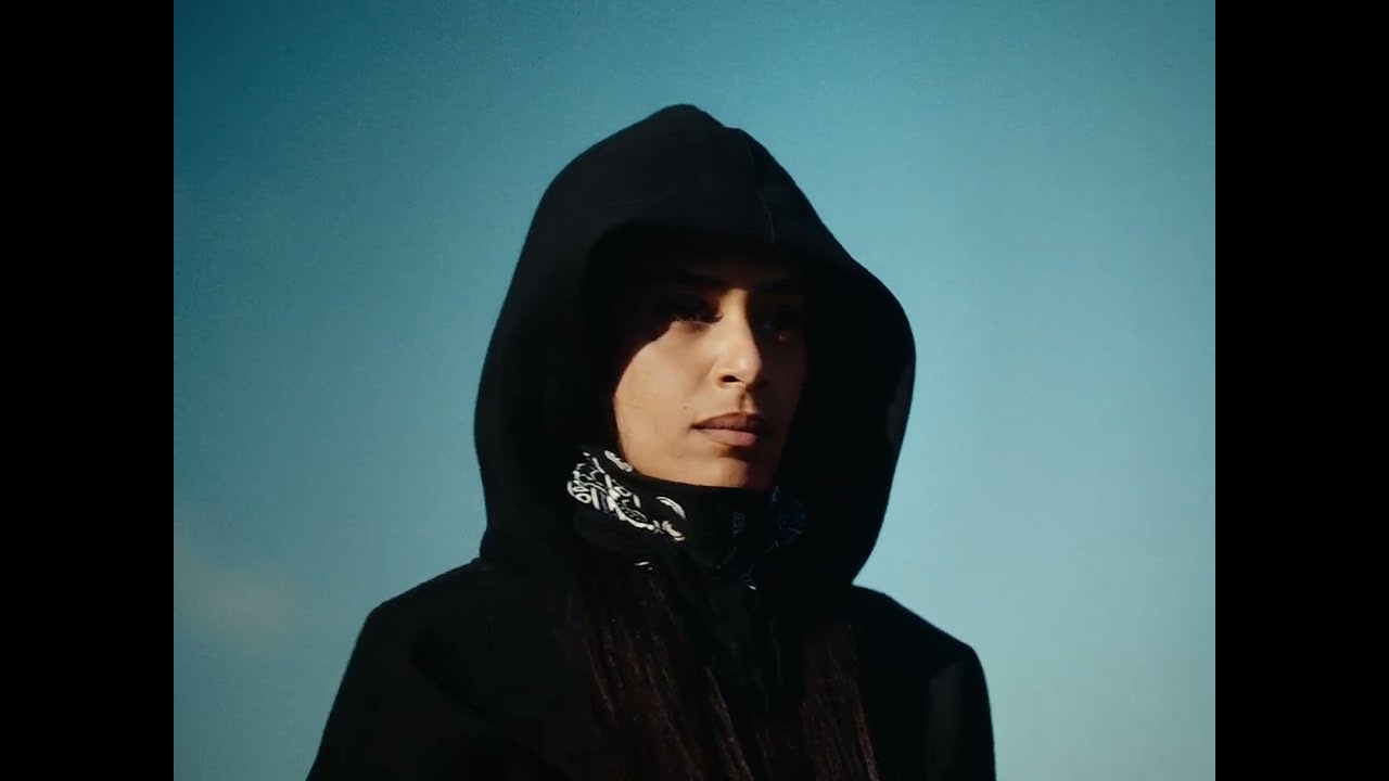 Lost Girl - No Love (Official Music Video)